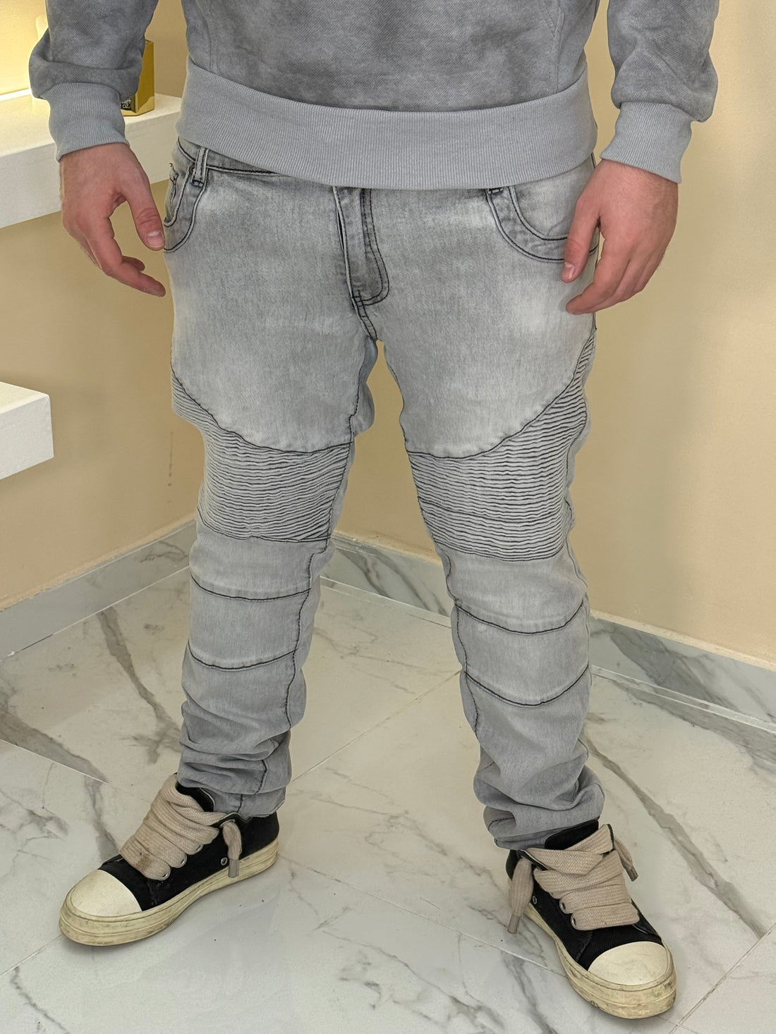 Jeans Grey